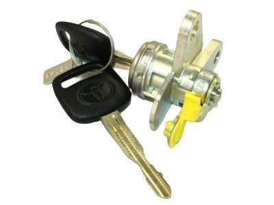 Toyota 69052-33210 Cylinder & Key Set, Door Lock, LH