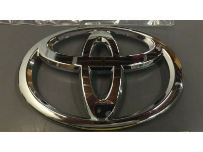 Toyota 75311-AC020 Emblem