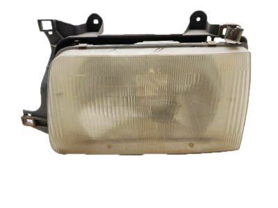 Toyota 81150-34010 Driver Side Headlight Assembly