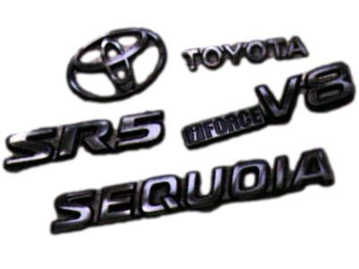 Toyota PT577-0C02C Black Pearl Emblems, 4WD