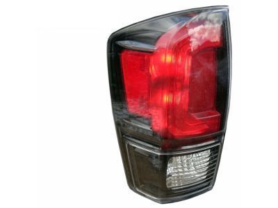 Toyota 81560-04200 Tail Lamp Assembly